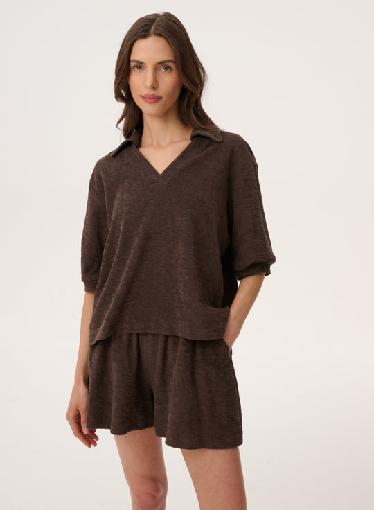 T-shirt typu polo z bawełny o strukturze frotte w kolorze brązowym - Livia