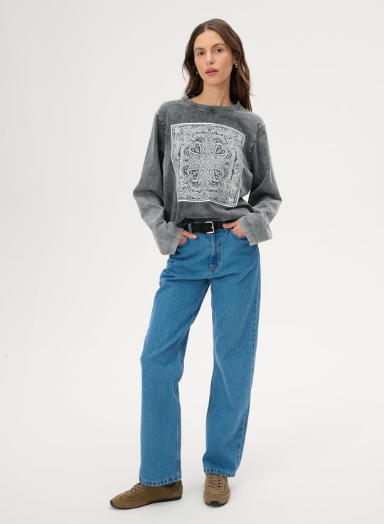 Grey knitted long-sleeve T-shirt with a bandana print - Nero