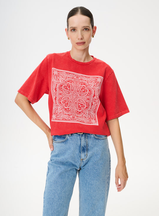 T-shirt z nadrukiem bandany z efektem sprania w kolorze czerwonym - Danny