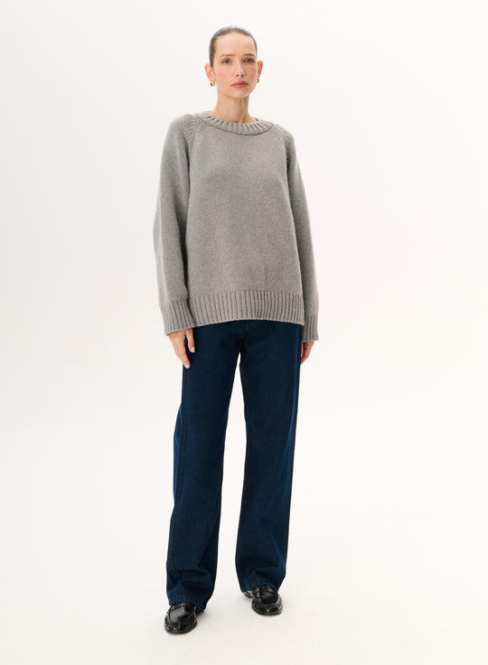 Sweter z mięsistej wełny merino crewneck w kolorze szarym - Farren