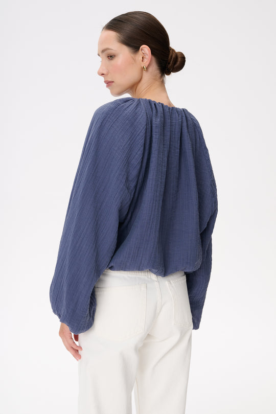 Blue balloon-style blouse in gathered fabric - Lugano