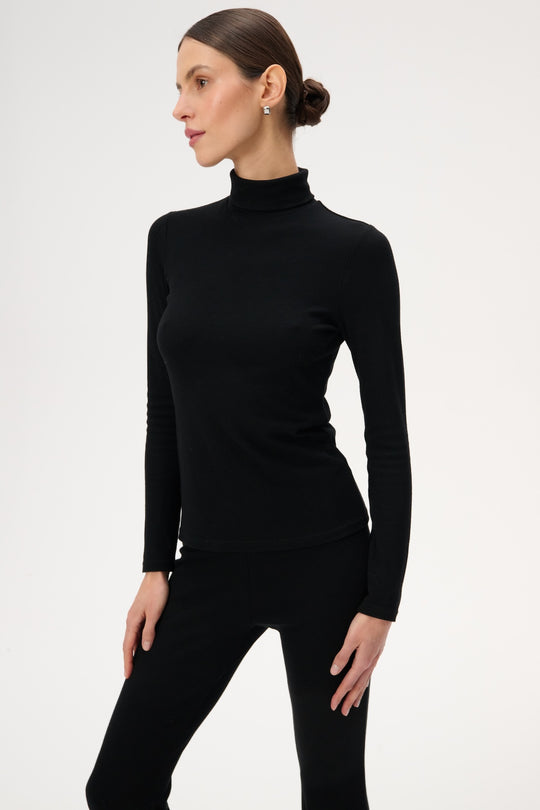 Sweter z cienkiej dzianiny z golfem czarny - Marvin
