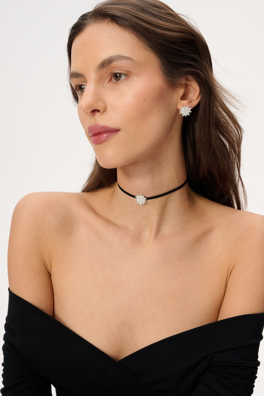 Star-shaped choker adorned with Preciosa crystals - Macy